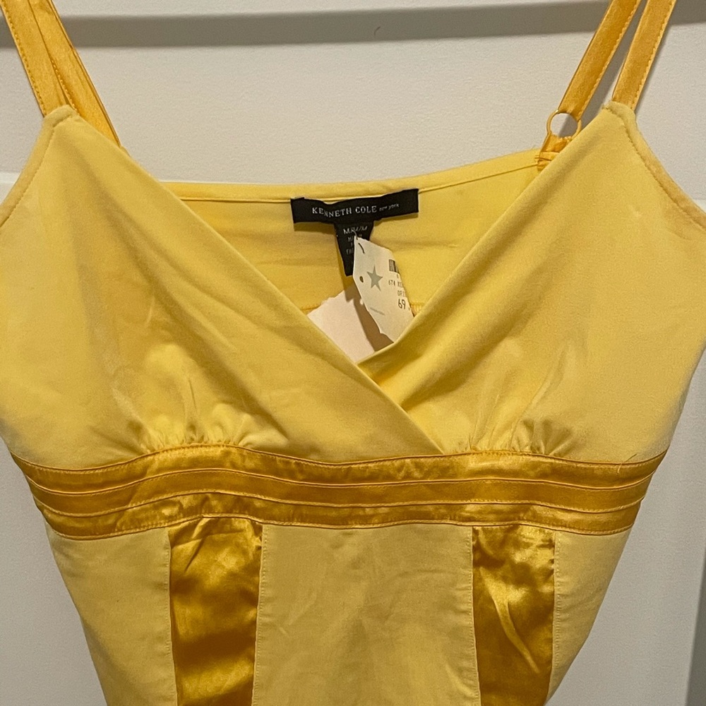 yellow cropped tank top